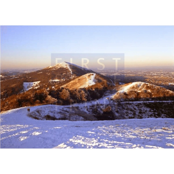 86/52X The Malvern Hills looking north from Pinnacle Hill